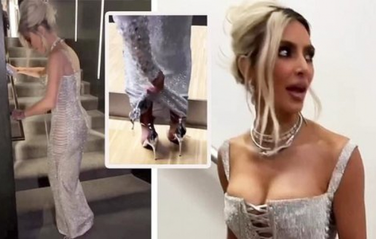 Kim Kardashian lại chật vật vì váy bó, từng không dám uống nước vì sợ... đi vệ sinh - 10