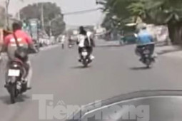 [CLIP] Gay cấn với màn đuổi bắt hai tên cướp giật của hiệp sĩ đường phố