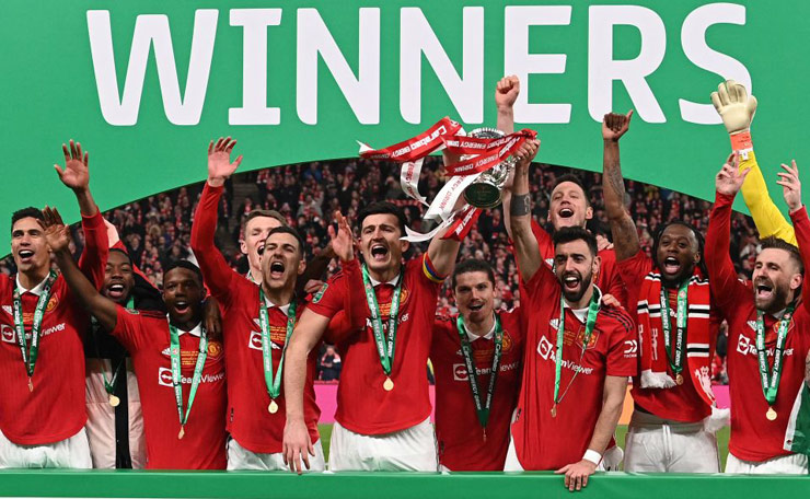 MU đăng quang League Cup và có danh hiệu đầu tiên trong mùa giải này