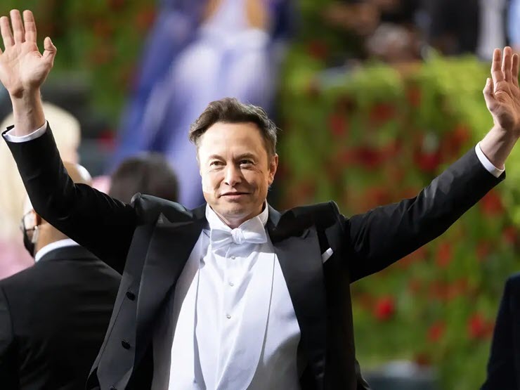 Elon Musk vừa trở lại là người giàu nhất thế giới.