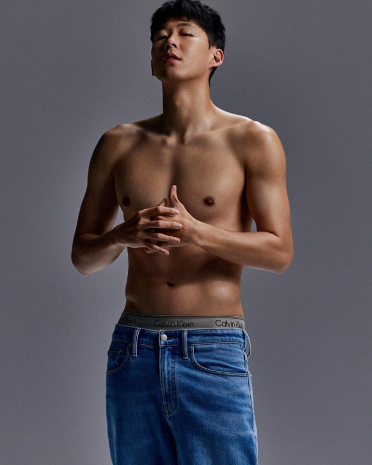 Tiền đạo ngôi sao Hàn Quốc khiến các fan trầm trồ trên Instagram