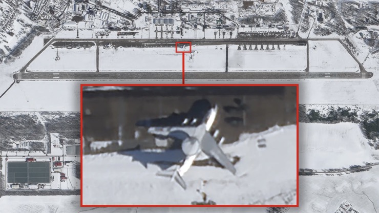 Máy bay trinh sát, cảnh báo sớm A-50 của Nga vẫn còn nguyên vẹn.