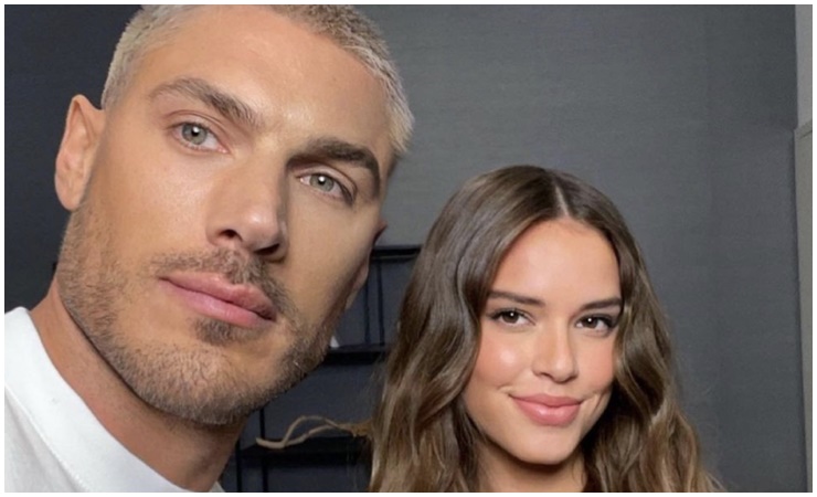 Anh từng có mối quan hệ với một người phụ nữ tên là Katie Katon. Họ có 2 người con chung.
