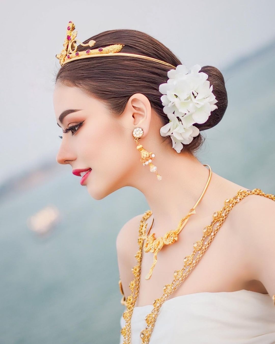 Pailiuus Prajakrattanaku là người đẹp lai Thái - Việt vừa đăng quang&nbsp;Miss Grand Nakhon Phanom.