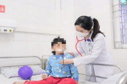 Sức khỏe đời sống - Bé 6 tuổi nhập viện cấp cứu vì ăn bim bim tẩm thuốc chuột