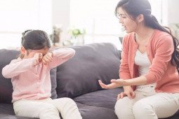 Giáo dục - du học - Cha mẹ thông thái nên là người đồng hành, không phải người sửa sai cho con