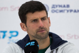 Thể thao - Djokovic thắng như chẻ tre vẫn "hờn dỗi", muốn "đập đi xây lại" tennis