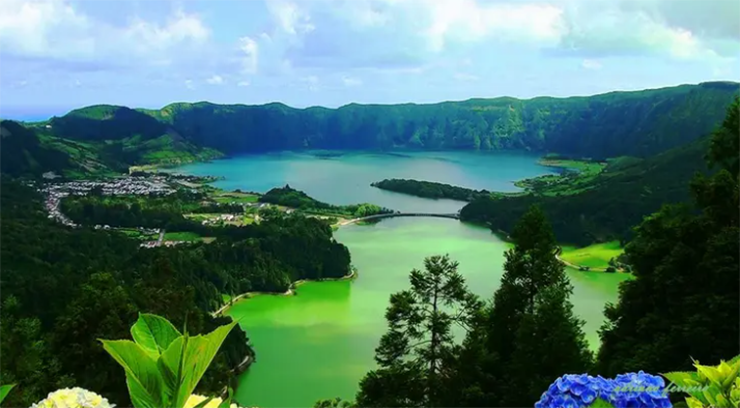 Khám phá Lagoa das Sete Cidades, Azores.
