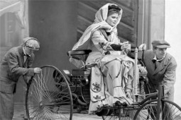 Tư vấn - 6 bí mật về chiếc xe ô tô hiện đại đầu tiên trên thế giới