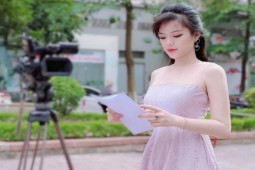 Làm đẹp - 2 MC VTV "mặt búng ra sữa" chăm tập gym