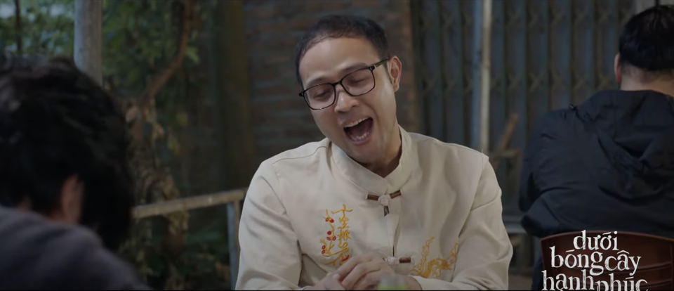 Tố trở thành điểm nhấn hài hước trong "Dưới bóng cây hạnh phúc"