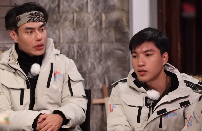 HIEUTHUHAI chia sẻ về cảnh cởi đồ của mình trong chương trình