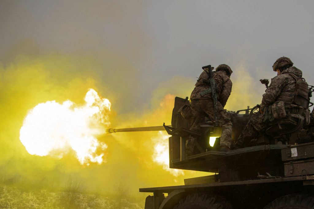 Quân đội Nga tấn công Kharkiv nhằm kiểm soát các mục tiêu quan trọng và ngăn lực lượng Ukraine từ phía bắc uy hiếp Lugansk (ảnh: CNN)