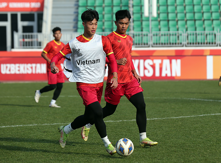 U20 Việt Nam tích cực rèn chiến thuật đấu U20 Qatar.