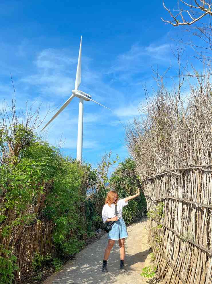 Đến đường Chị Nên.