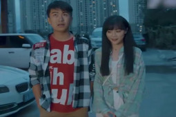 Clip hài hước - Chàng trai ngã ngửa khi khách sạn nào cô người yêu cũng biết rõ