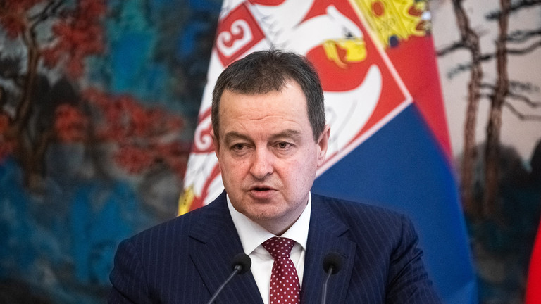 Ngoại trưởng Serbia&nbsp;Ivica Dacic.