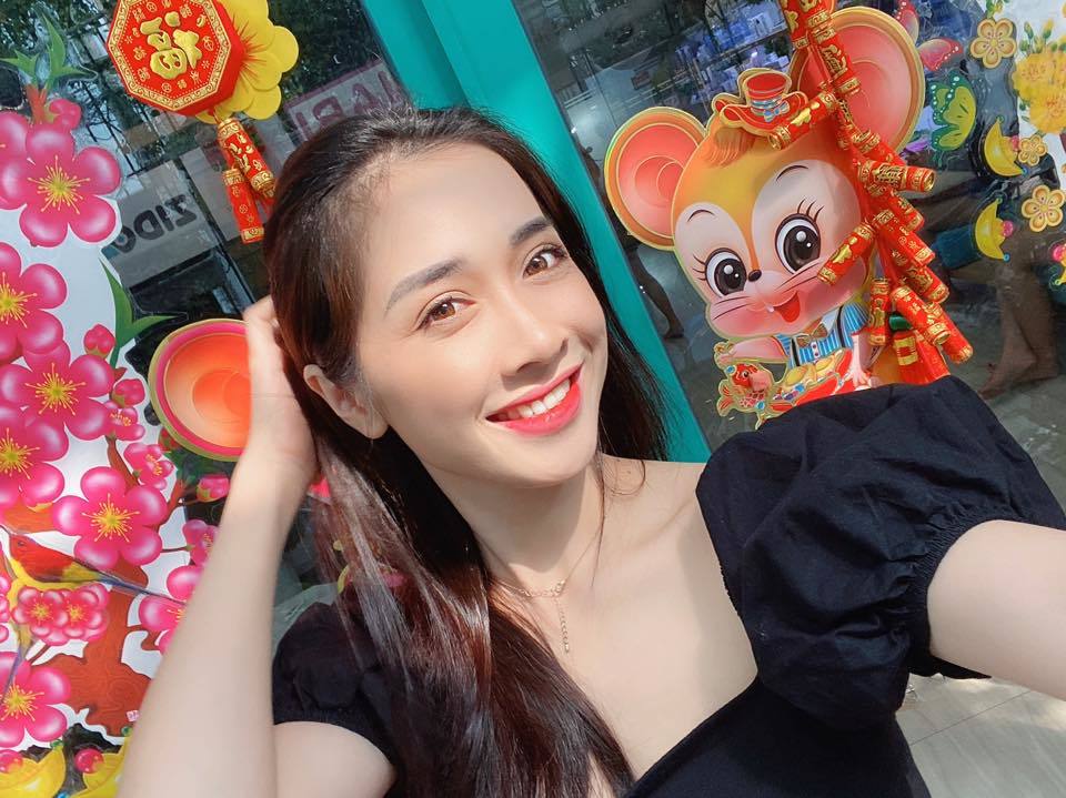 Em gái Nhã Phương tên là Phương Anh