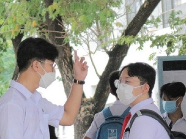 Giáo dục - du học - Bỏ lớp không chuyên trong trường chuyên