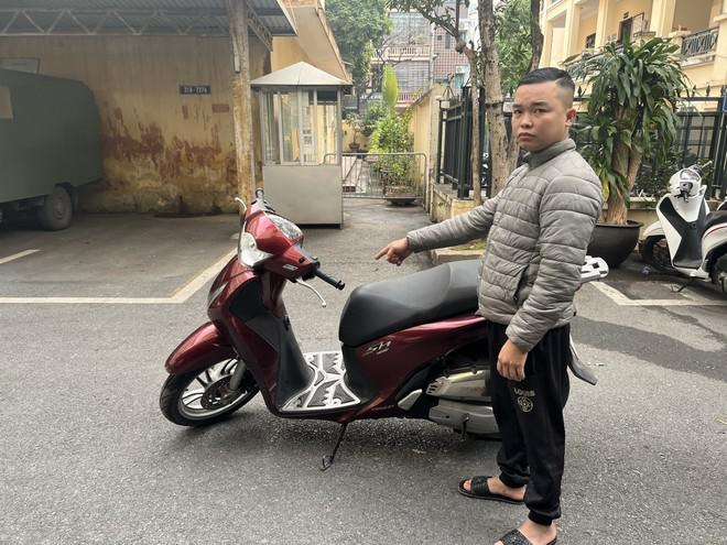 Đối tượng Nguyễn Mạnh Cường mua xe từ Nguyễn Văn Hoàn và rao bán trên mạng xã hội