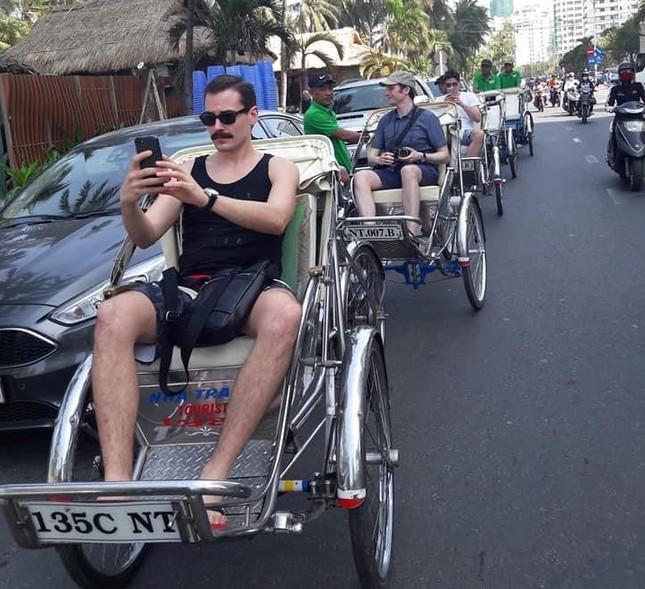 Thêm siêu tàu du lịch đưa du khách quốc tế tham quan phố biển Nha Trang - 3