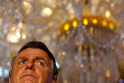 Thế giới - Cựu tổng thống Brazil bị tố giấu nhẹm bộ trang sức kim cương 3,2 triệu USD được Ả-rập Xê-út tặng