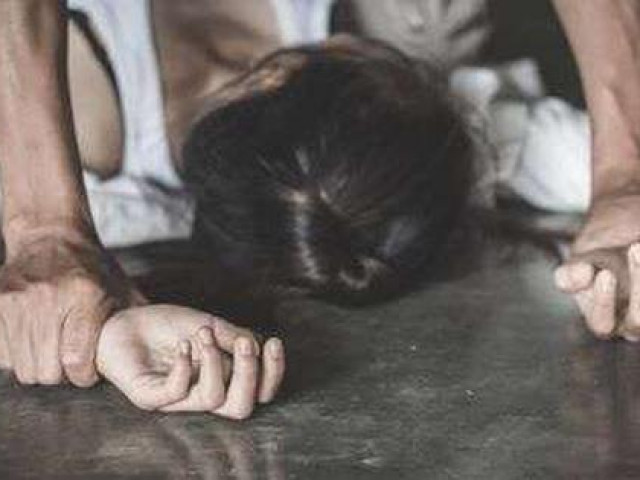 Pháp luật - Bé gái 14 tuổi bị 2 nam thanh niên đưa vào nhà nghỉ xâm hại tình dục