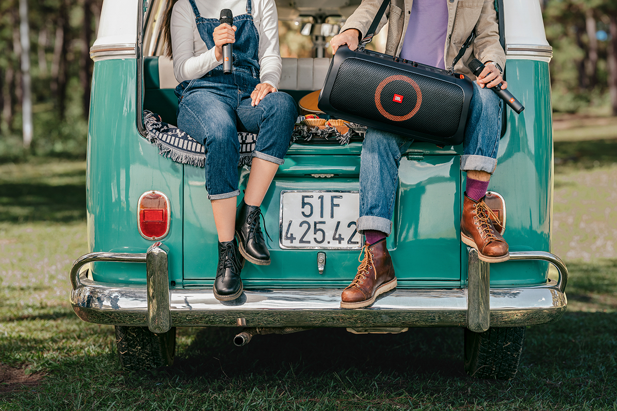 Món quà âm thanh giá đẹp cho phái đẹp tháng 3 này - 3