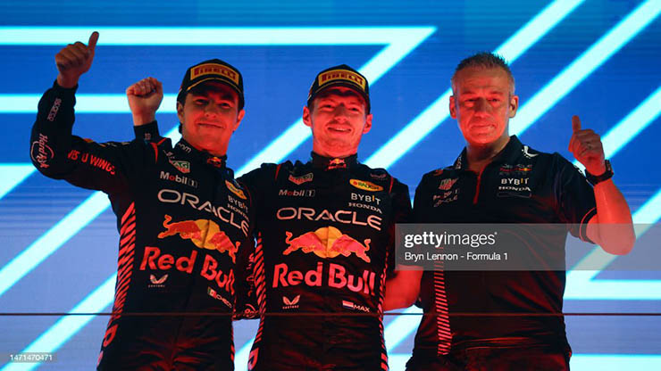 Niềm vui của đội đua Red Bull