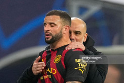 Bóng đá - SAO Man City trái lệnh Pep: Có vợ vẫn sờ soạng gái lạ, uống rượu say quên lối về