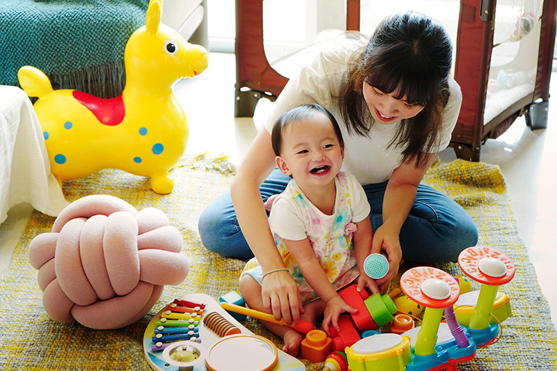 Phụ nữ chủ động bảo vệ bản thân để thoải mái tận hưởng những phút giây ý nghĩa bên người thân.