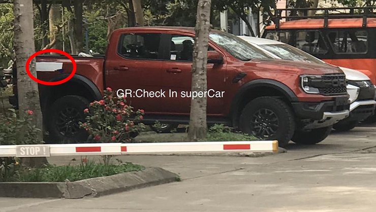 Ford Ranger Raptor 2023 xuất hiện tại trung tâm đăng kiểm ở Hà Nội. Ảnh: Checkin Super Car