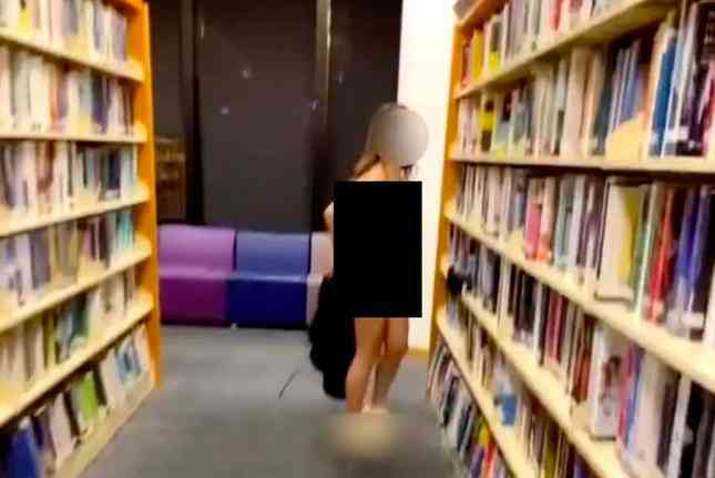 Hình ảnh người phụ nữ khoả thân trong clip xuất hiện trên mạng