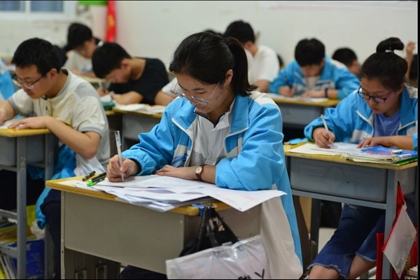 Những kỳ thi để học sau đại học ở Trung Quốc đều rất khó. Ảnh: Getty.