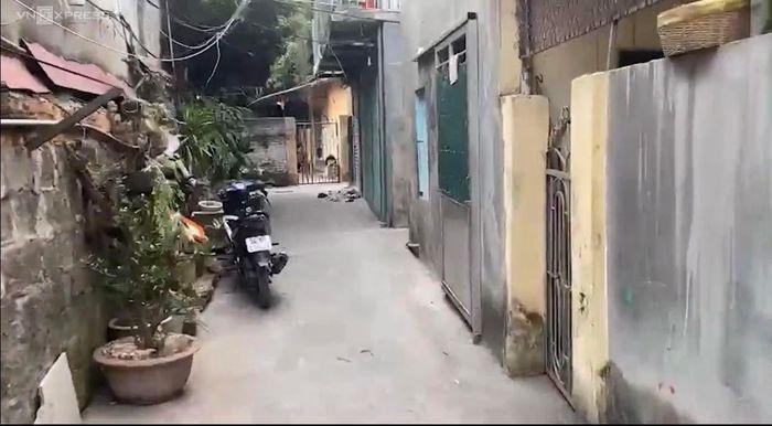 Con ngõ nơi 2 đối tượng đi xe máy vào gây ra vụ nổ súng.