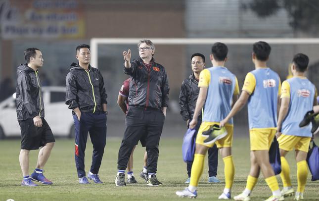 Ông Troussier gọi thêm cầu thủ U20 Việt Nam vào đội tuyển U23, hướng tới tranh vàng SEA Games 32 - 1