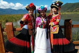 Du lịch - Dân tộc độc nhất vô nhị, cả làng "không lấy vợ lấy chồng"