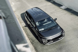 Tin tức ô tô - Hyundai Stargazer được một số đại lý giảm giá gần 100 triệu đồng