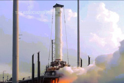 Thế giới - Tên lửa làm bằng máy in 3D không thể rời bệ phóng