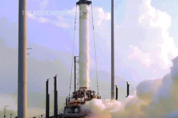 Thế giới - Tên lửa làm bằng máy in 3D không thể rời bệ phóng