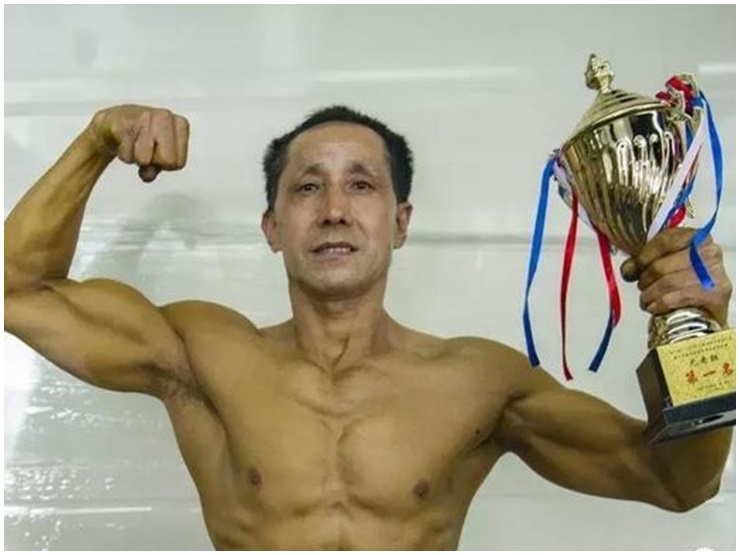 Người đàn ông đã gặt hái được thành tích đáng nể.