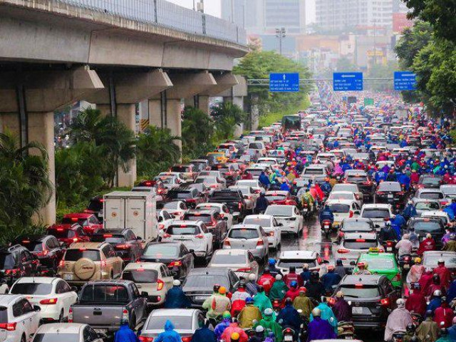 Thị trường - Tiêu dùng - Vì sao giá ôtô tại Việt Nam cao hơn gần 2 lần so với các nước ở khu vực?