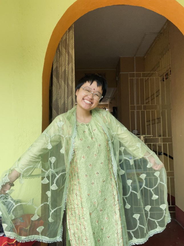 Quỳnh Giang trong những ngày ở đất nước Ấn Độ. (Ảnh: NVCC)