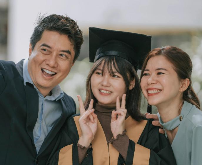 Phụ huynh Trung Quốc thường có nhiều kỳ vọng vào thành tích học tập của con. Ảnh: Getty