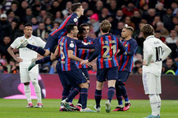 Tin mới nhất bóng đá tối 11/3: Real Madrid họp khẩn vụ scandal Barca