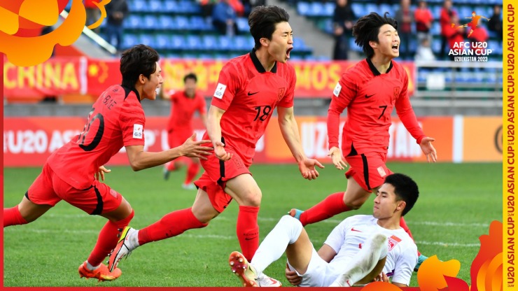 U20 Hàn Quốc ngược dòng đánh bại U20 Trung Quốc để giành vé dự U20 World Cup