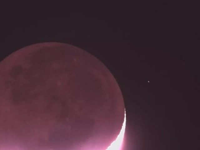 Công nghệ thông tin - Mặt Trăng vừa bị "kẻ tấn công vũ trụ" đâm sầm vào