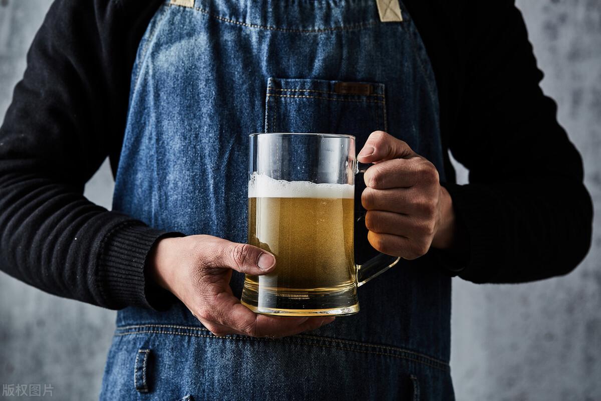 Bỏ nhậu nhẹt một thời gian, cơ thể quý ông sẽ có 4 thay đổi tuyệt vời này - 2