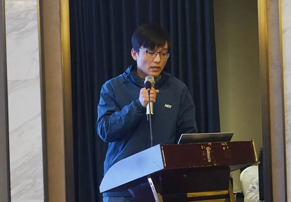 Giải pháp phòng máy tính hiệu quả cao của Midea