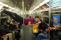 Cười không ”ngậm được miệng” với những màn tấu hài cực khó đỡ